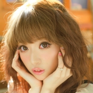 セガネットワークス、『オシャレコーデ GIRLS HOLIC』で“くみっきー”こと舟山久美子も出演するニコ生配信を本日放送。『ぷよクエ』の魔導石プレゼントも