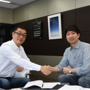 韓国NGELGAMESとケイブ、新作オンラインRPG『デビルブック』の日本国内での配信契約を締結 キーマン2人にインタビューし、ゲームの魅力に迫る