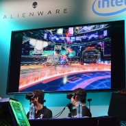 【TGS2016】これぞ近未来のe-sports! 社会人プロゲーマーネモ選手&LI Joe選手が新作VR格闘ゲーム『STEEL COMBAT』でガチンコバトル