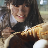 アカツキ、『八月のシンデレラナイン』TVCM「全力少女篇」のメイキングをYouTubeで公開! 池田朱那さんの素振りや全力投球に注目