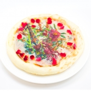 エイリム、『ブレイブ フロンティア』×「スイーツパラダイス」のコラボカフェを横浜ビブレ店にて期間限定オープン LINE公式アカウントで追加ドリンク1杯無料券配布中