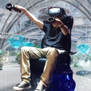 どんどん大掛かりになるアキバのVR体験施設“ドスパラ VRパラダイス” ついに『 BLAST×BLAST 』が登場…座席も動くぞ!!