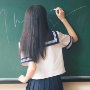 日本工学院八王子専門学校、学園祭の特別企画で女子高生AI「りんな」と開発者によるライブ講義や新機能先行体験デモを実施