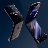 モトローラ、縦折り式のスマホ「RAZR」を北米で予約開始