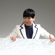【イベント】「まさか依頼が来るとは」…和田アキ子さん起用の『進撃の巨人』テレビCM発表会リポート こだわりの「手」など撮影秘話も紹介