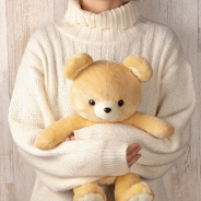 コトブキヤ、『文豪ストレイドッグス』より着せ替えもできるクマのぬいぐるみ「My Dear Bear」発表