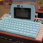 【クリスマスおもちゃ見本市】セガトイズ、プログラミングやタイピングが学習できる「マジカル・ミー・パッド&専用キーボード」を出展!