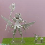 【ワンフェス2016冬】フレア、スマホ向けRTS『リトルノア』の「白魔術師ノア」のフィギュアを展示