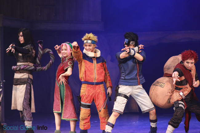 イベント アクロバティックな演出と多種多様な舞台装置を使ったエンターテイメント ライブ スペクタクル Naruto ナルト レポート Social Game Info