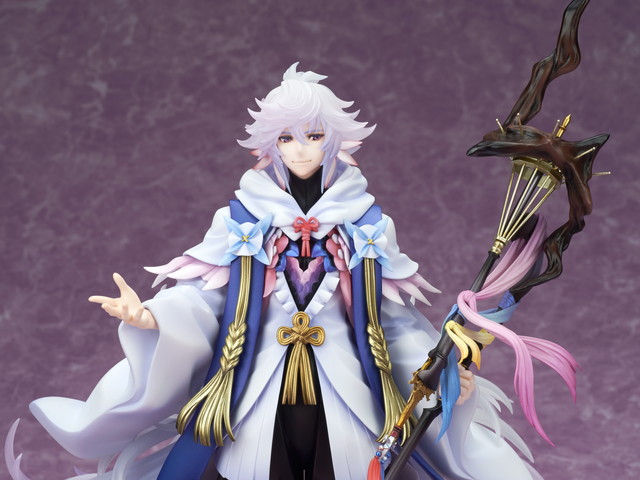 Amiami Fate Grand Order より花の魔術師 キャスター マーリン の1 8完成品フィギュアを発売決定 Social Game Info